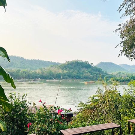 Mekong Charm Riverside Луангпхабанг Экстерьер фото
